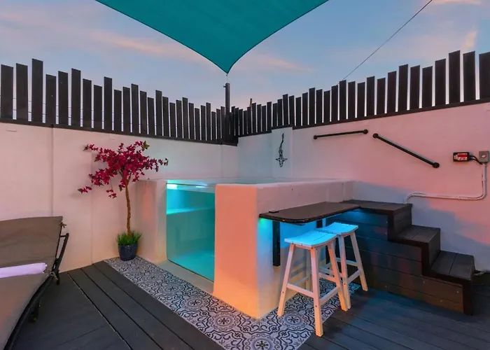 Wellness&spa Retreat Sleeps 19 *