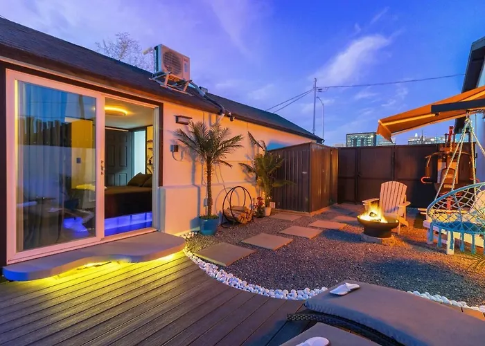 Villa Wellness&spa Retreat Sleeps 19 Phoenix