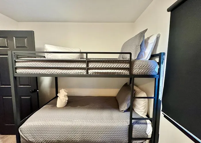 Wellness&spa Retreat Sleeps 19 *